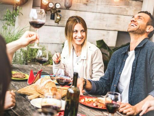 Indulge in the fresh and vibrant flavours of their market produce. Enjoy a three-course meal and drink on arrival. The m... Indulge in the fresh and vibrant flavours of their market produce. Enjoy a three-course meal and drink on arrival. The m...