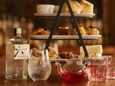 We're celebrating the autumn season with the Roku Gin Autumn High Tea this May/June at Tokyo Bird.Bring your cocktail-lo...