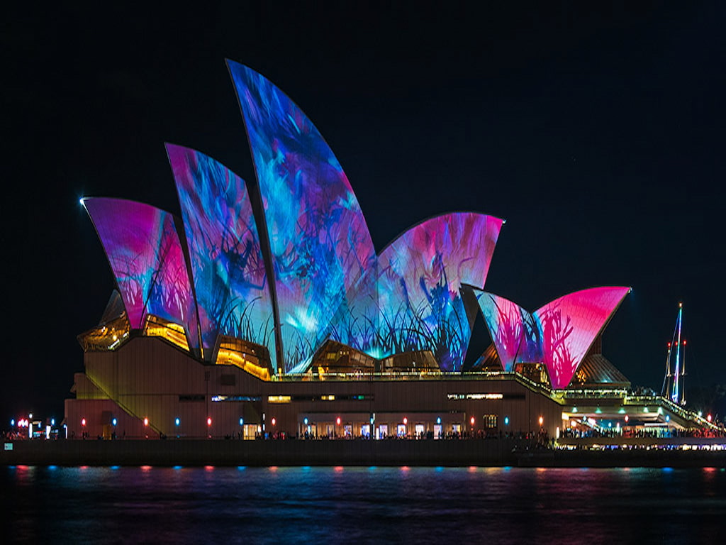 Best Value Magistic Vivid Sydney Cruises 2024 | What's on in Sydney