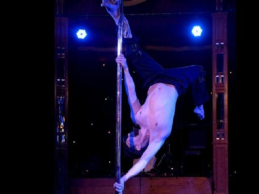Enter a world of sensuality and seduction in 'Cabaret Desire'. Experience the otherworldly allure and feats of acrobatic...