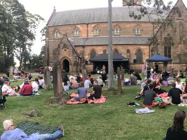 Come and enjoy an afternoon of carols and picnicking at Carols in the Graveyard.Bring a rug- a picnic spread and some fr...