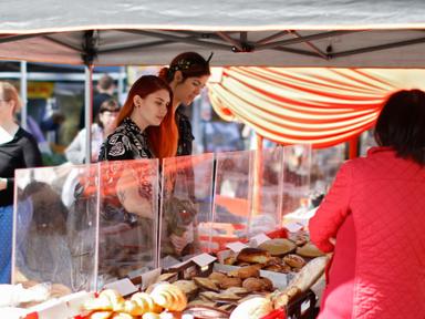 Set alongside the picturesque Redcliffe Peninsula, the Redcliffe Markets are an iconic seaside marketplace filled with fresh farm-direct produce and meats, artisan goods, trawler-direct seafood,