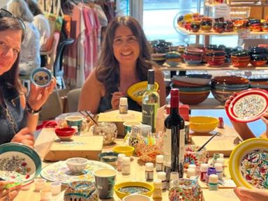 Ready to unleash your creativity? Join our ceramic painting and sip class in Sydney! Engage in a unique experience fille...