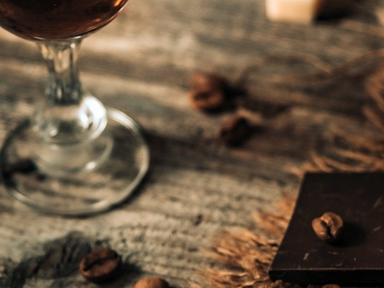 Vegan? Dairy intolerant? Lover of artisan chocolate? Join Chef Sigrid for a vegan-friendly chocolate and wine tasting as...