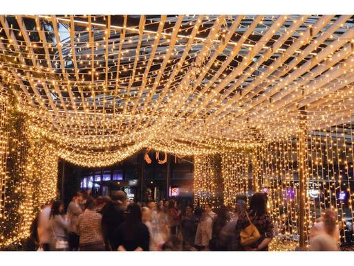 Step into a world of wonder as you celebrate Christmas at Darling Square!...