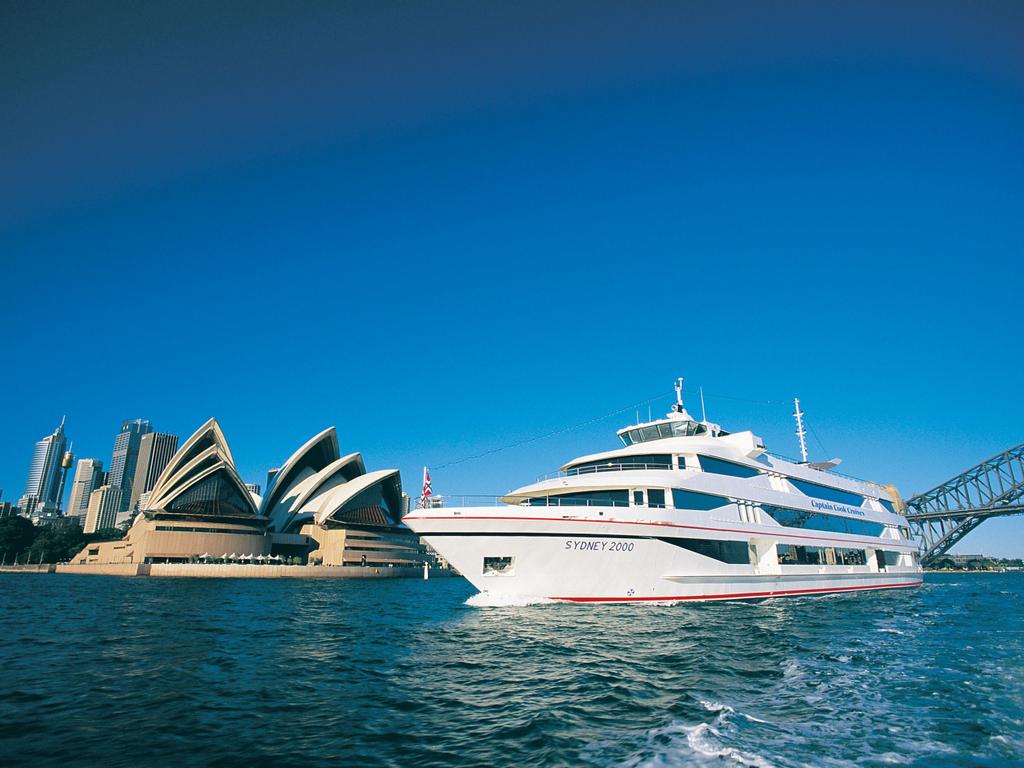 captain cook christmas day lunch cruise