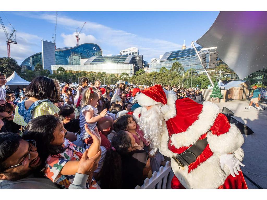 Christmas Festival 2025 | What's on in Darling Harbour