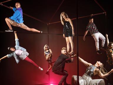 Circus and contemporary dance combine to create this thrilling- free- acrobatic performance set against the stunning bac...