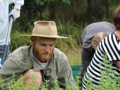 Find out about volunteering at Sydney City Farm with our friendly farm team.In this information webinar you will meet Sy...