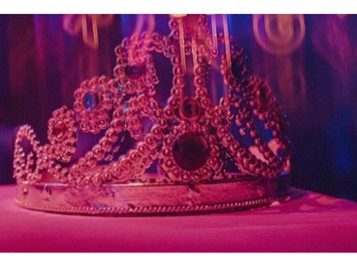 That's a wrap, baby. They're closing the curtain on Melbourne Fringe Festival for 2025, and you're invited to the grand ... That's a wrap, baby. They're closing the curtain on Melbourne Fringe Festival for 2025, and you're invited to the grand ...