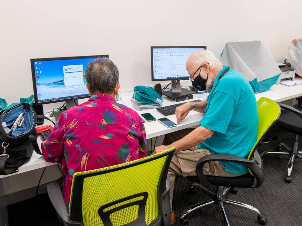 Computers and devices - Tutoring at Citiplace Community Centre 2022 | Perth