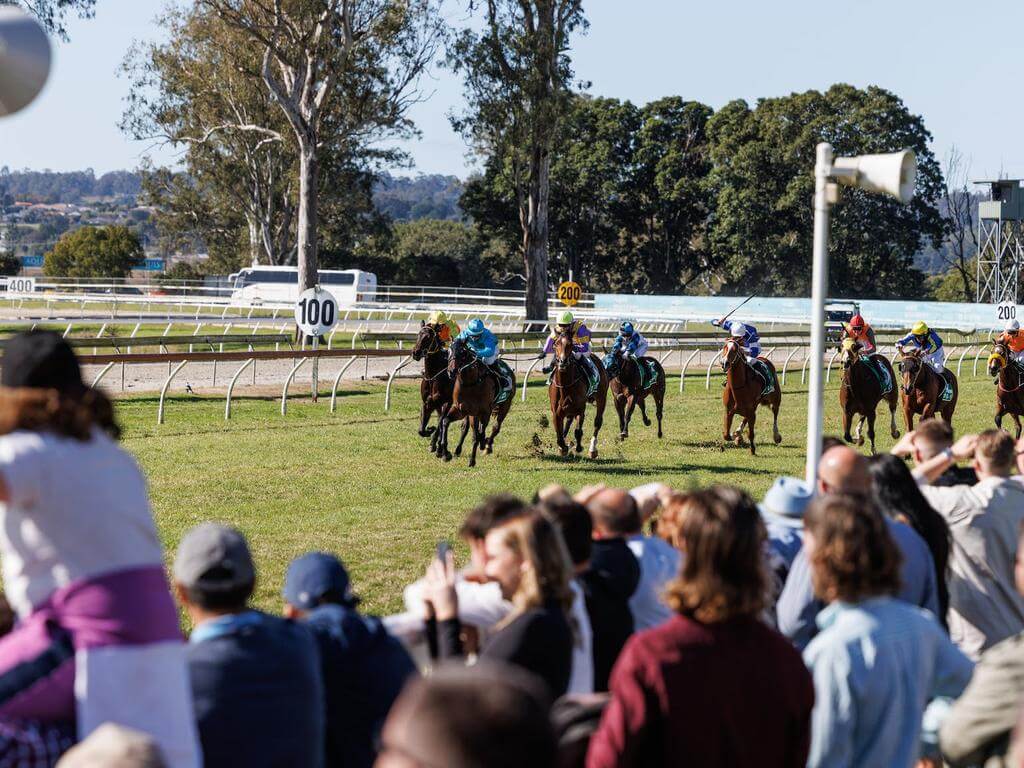 Derby Day Raceday Presented By Gps Rugby Club - Beaudesert Race Club 2022 | Beaudesert