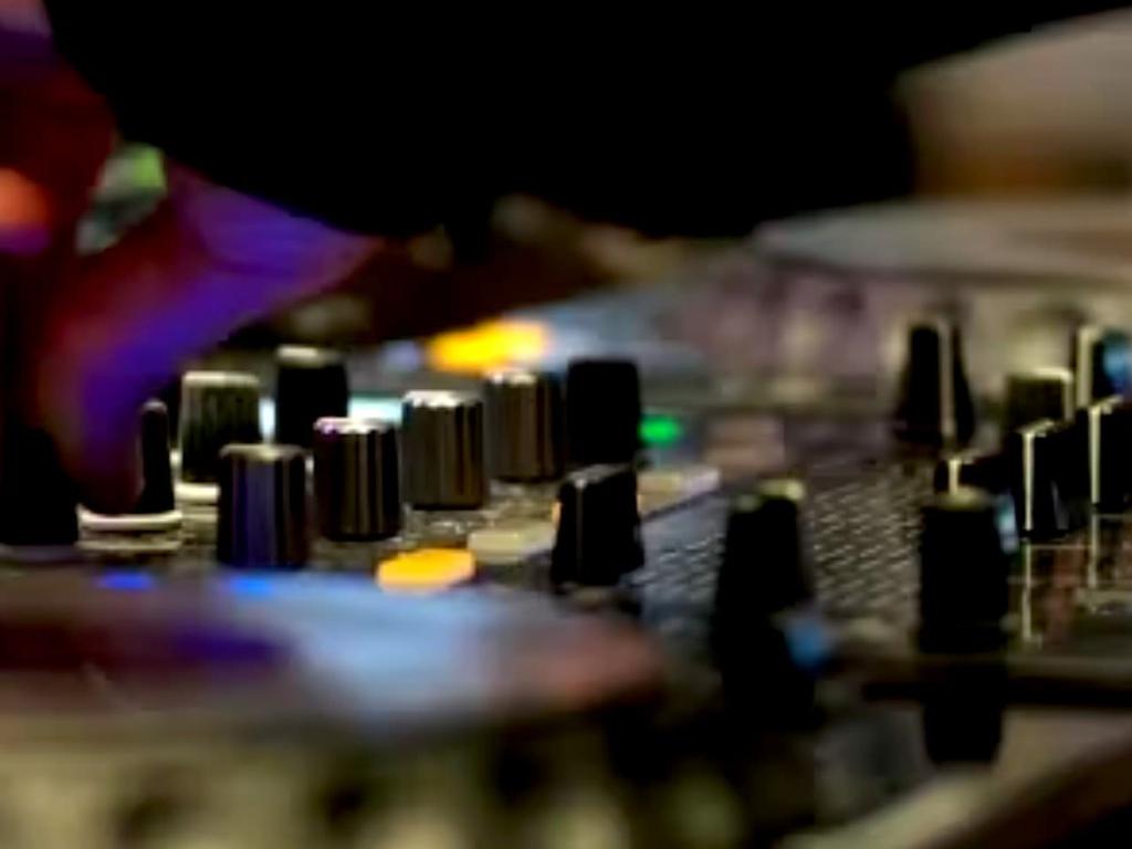 DJ beginner 9 week course 2024 | Redfern