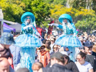 The Einbunpin Festival is a community event that has been operating for 33 years. This celebration by and for the community is all about the... The Einbunpin Festival is a community event that has been operating for 33 years. This celebration by and for the community is all about the...