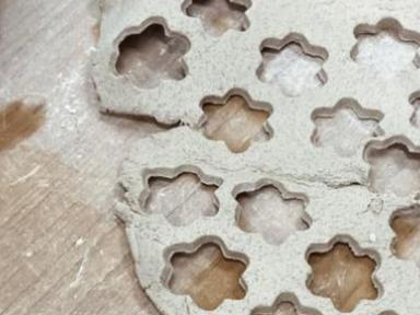 Join us for a fun and creative morning workshop for kids with Caitlyn King where students will learn how clay can be use...