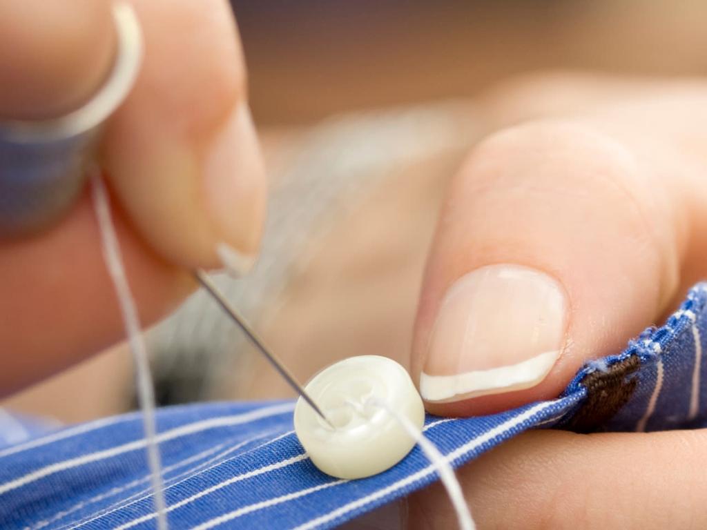Free beginner sewing and repair workshops in Woolloomooloo 2022 | Woolloomooloo