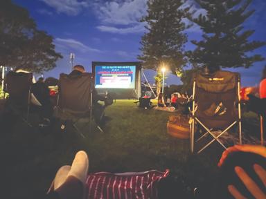 Enjoy a family night out for free with an outdoor film under the stars in Little Bayside Park at Manly's Movies in the Park.