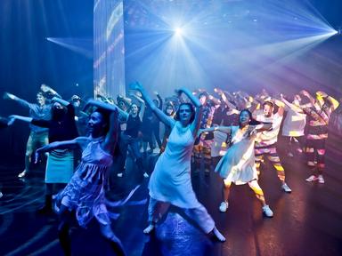 Garabari invites you to plunge into the swirling depths of a new civic ritual and experience culture as a living connection between people and Country.