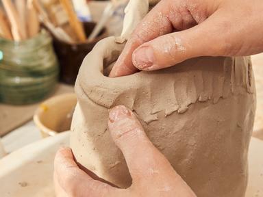Step into the world of clay and bring your ideas to life using the three foundational hand-building techniques: pinching... Step into the world of clay and bring your ideas to life using the three foundational hand-building techniques: pinching...