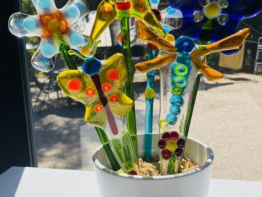 Join Joy Levins for a fun glass fusing workshop in Belair. Create stunning fused glass art to decorate your plant pots a...