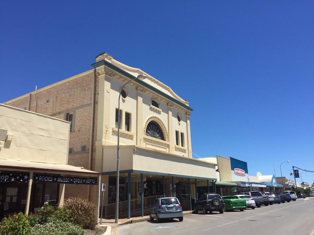 Harvest Christian School Art Exhibition at The Ascot Community Exhibition  Art Gallery  2022 | Kadina