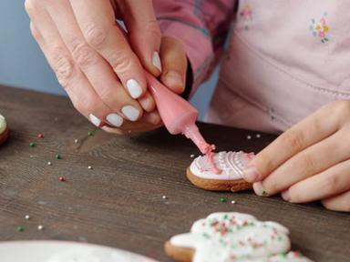 Bring a dash of winter wonder to the school holidays at The Grounds! Kids will have a blast in this hands-on workshop, d... Bring a dash of winter wonder to the school holidays at The Grounds! Kids will have a blast in this hands-on workshop, d...