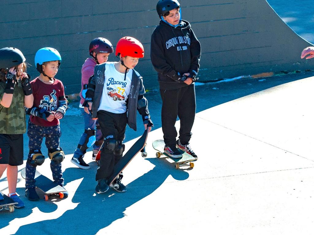 Learn to skate clinic for kids 2021 | Rose Bay