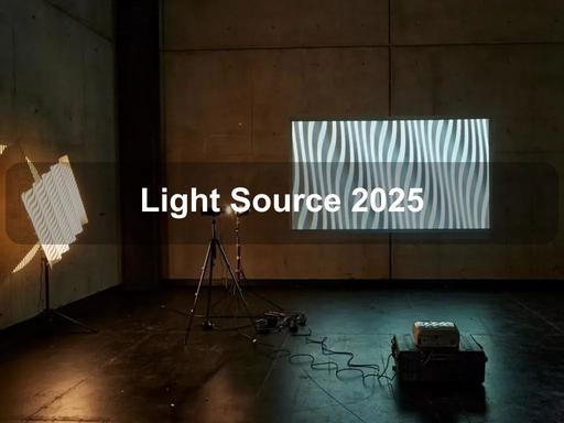 Phenomenological experience of expanded cinema meets the immersive possibilities of light projection Phenomenological experience of expanded cinema meets the immersive possibilities of light projection