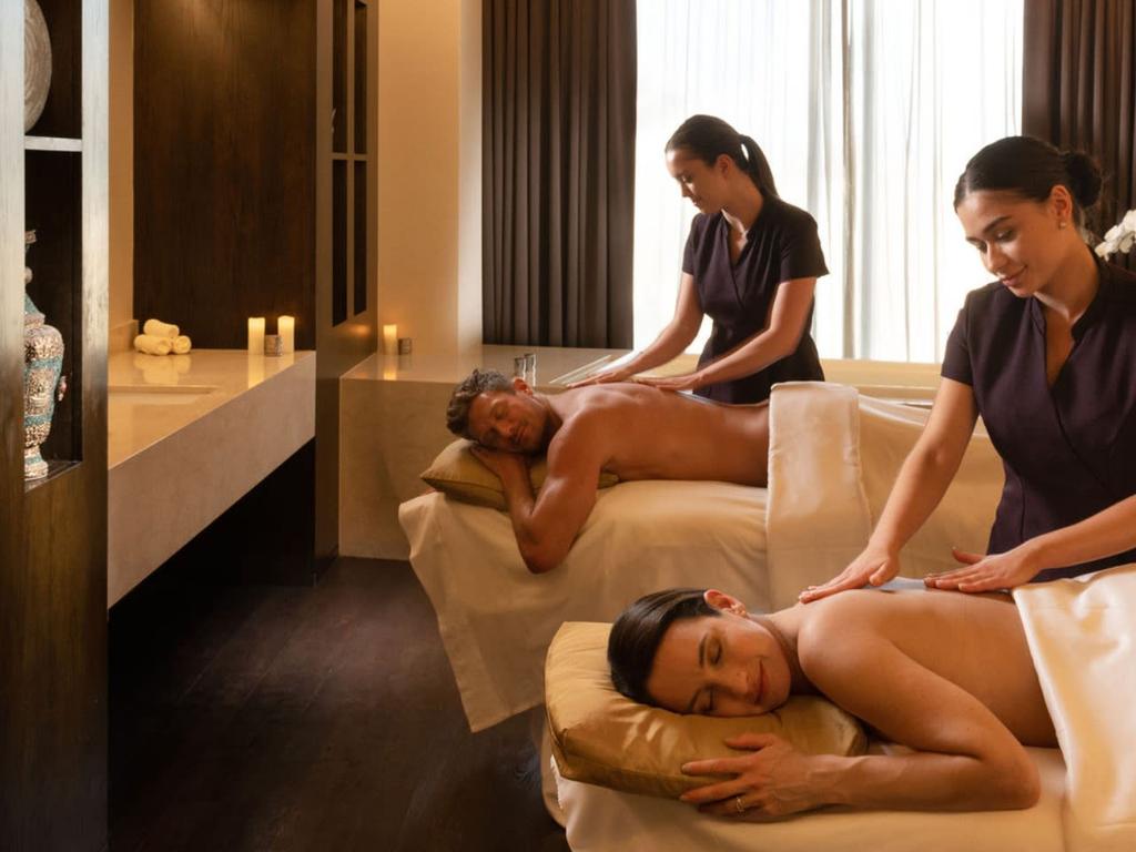 Love & Indulgence Valentine's Day Package, Shangri-La Sydney 2026 | What's on in Sydney