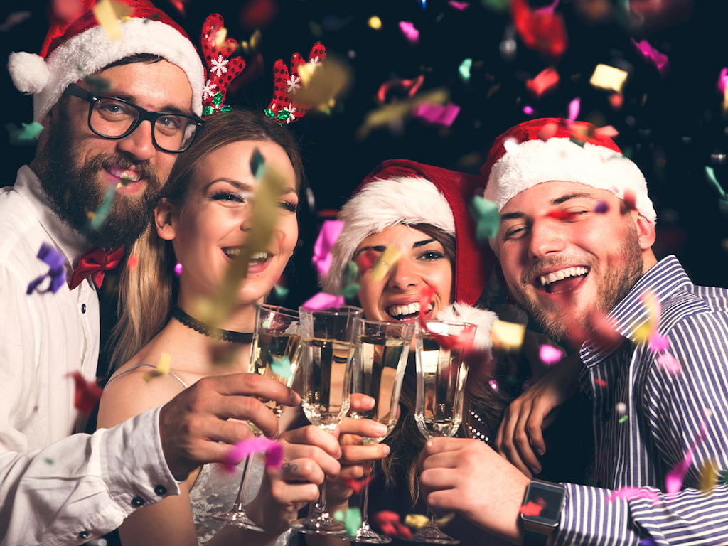 Magistic Sydney Christmas Party Cruises during the Festive Season 2022 | What's on in Darling Harbour