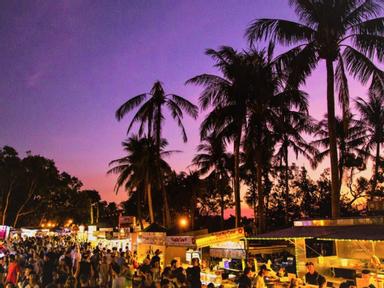 The Mindil Beach Sunset Market is the heart of Darwin's cultural melting pot and truly epitomizes the word 'multicultural'.