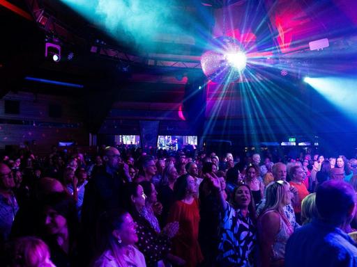 No 2 Way presents....Night Fever: The Ultimate Bee Gees Tribute Join them at the Port Lincoln Hotel for an unforgettable...