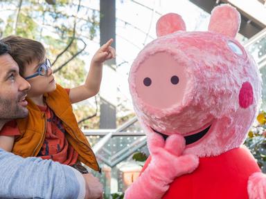 Follow Peppa Pig's Outback Adventure as you journey through the zoo completing fun activities and making furry friends a...