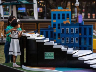 This pop-up sensation is made up of interactive putt-putt holes inspired by the stories