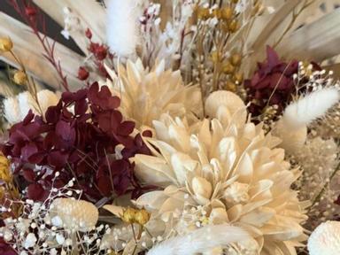 Come along and join Setsuko in Sydney for a relaxing afternoon creating a beautiful preserved flower arrangement- that l...