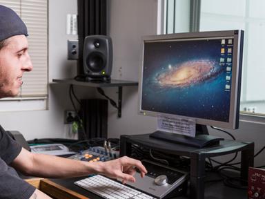Last Minute Productions offers a 6 week Protools online introductory free course hosted by Tim McArtney.You will learn:W...