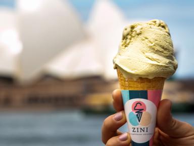 Zini Contemporary Gelateria- the new gelato place in Circular Quay- located at 6 Loftus Street- is presenting a Prosecco...