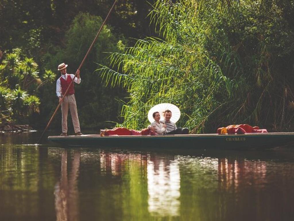 Punting on the Lake 2021 | Melbourne