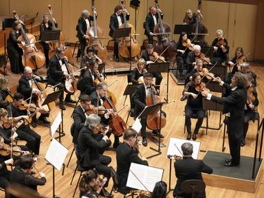 Bernstein's electric Overture to Candide is the fanfare opening to a concert of some of Queensland Symphony Orchestra's best-loved music.