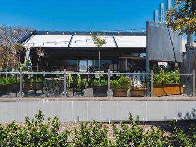 The guys from Quiz Meisters kick off their roofgarden quiz every Wednesday Night from 7pm!Expect a complete Audio Video ... The guys from Quiz Meisters kick off their roofgarden quiz every Wednesday Night from 7pm!Expect a complete Audio Video ...