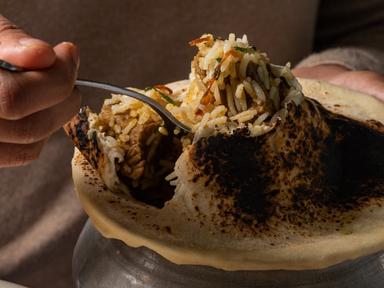 During Ramadan loved ones gather at sunset to break their fast with the delicious 'Iftar' meal, sharing plates and savou...