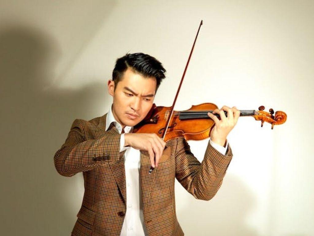 Ray Chen performs Mendelssohns Violin Concerto 2022 | Sydney Airport