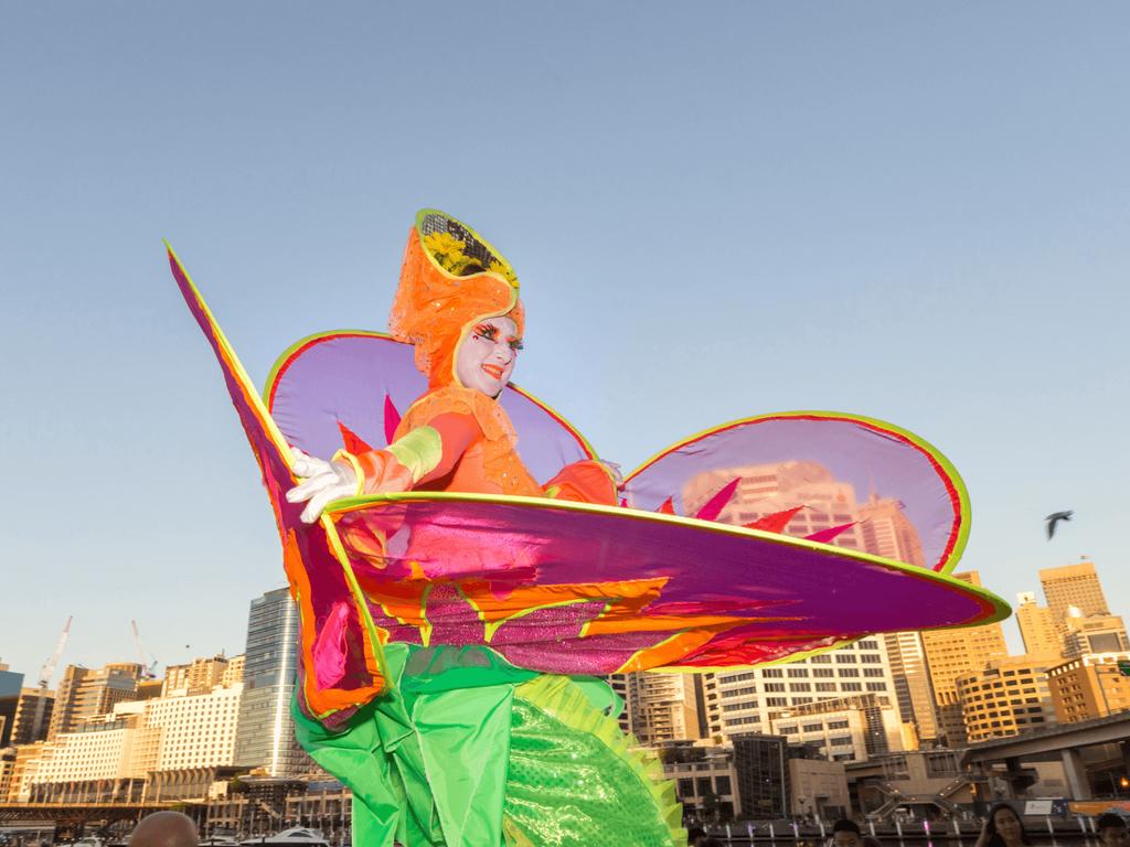 Roving Entertainment & Pride Performance 2023 | What's on in Darling Harbour