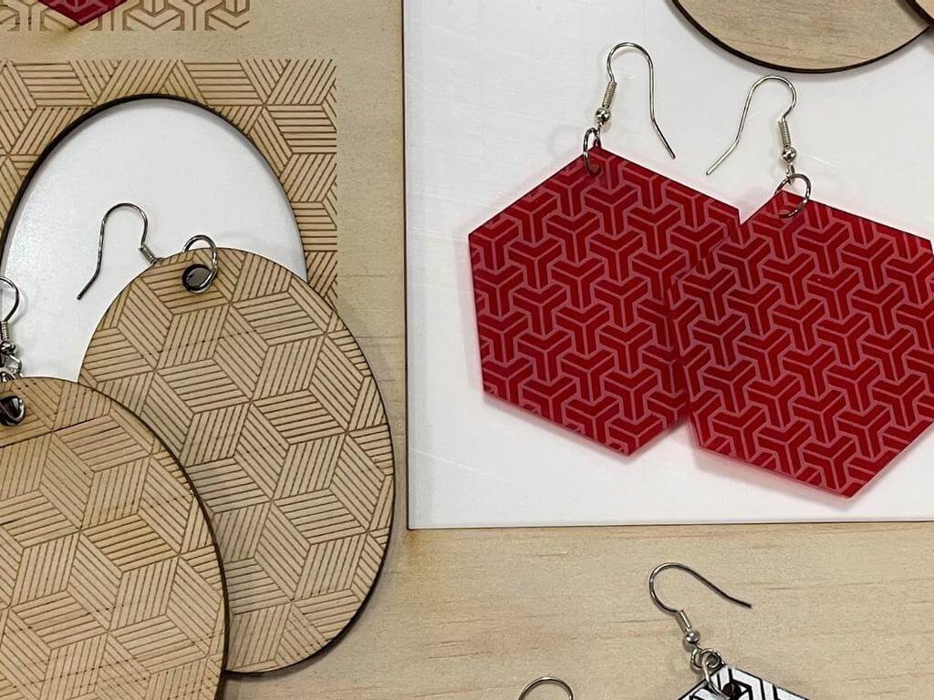 School holidays: Laser cut Jewellery (13-15 years) 2021 | What's on in Haymarket