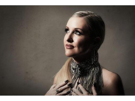 Simone Waddell is an award-winning artist, a gifted songwriter and one of Australia's leading contemporary jazz singers.... Simone Waddell is an award-winning artist, a gifted songwriter and one of Australia's leading contemporary jazz singers....