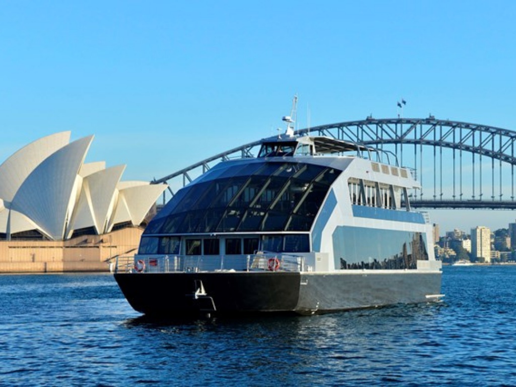 Spectator vessel Rolex Sydney Hobart Yacht Race 2020 | Hobart