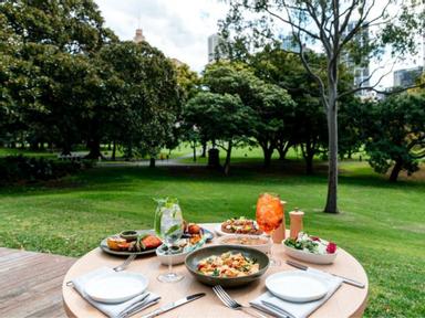 Complete your Archibald experience with a nibble or tipple overlooking the leafy Domain.