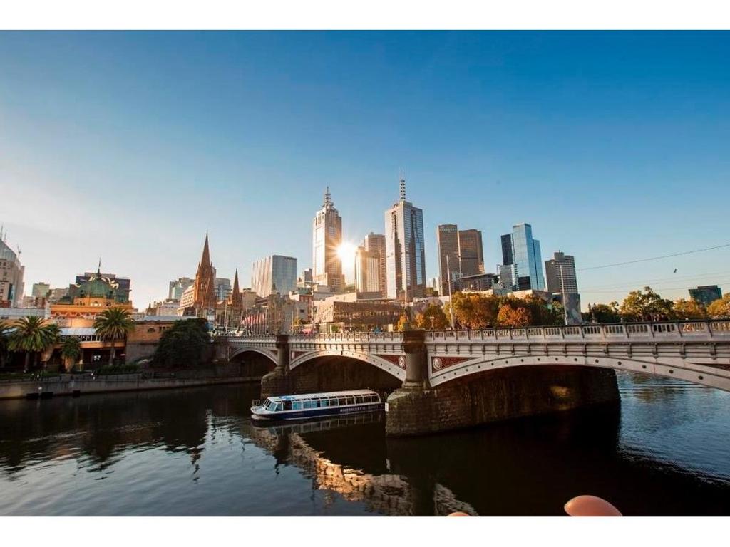 The Yarra Social Set: Yacht Rock Party 2026 | What's on in Docklands