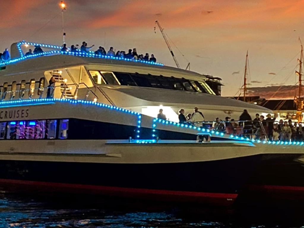 Unwind this weekend aboard The Magistic dinner cruise 2022