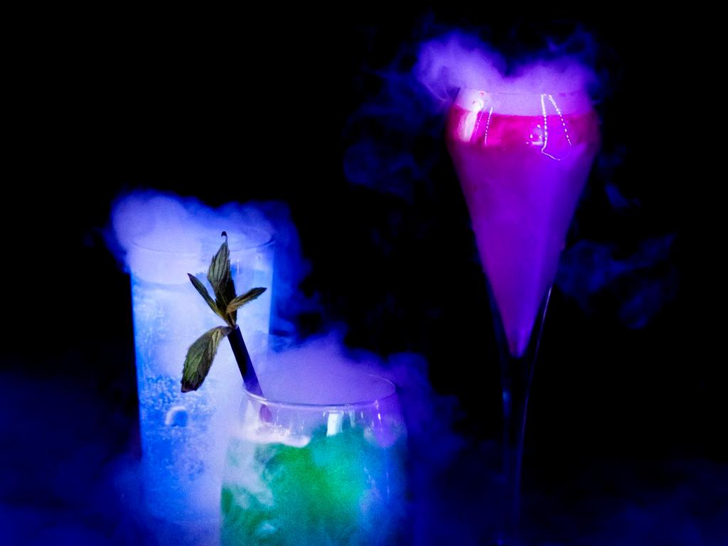 UV glowing cocktails at Sheraton Grand Hyde Park 2022 | Sydney
